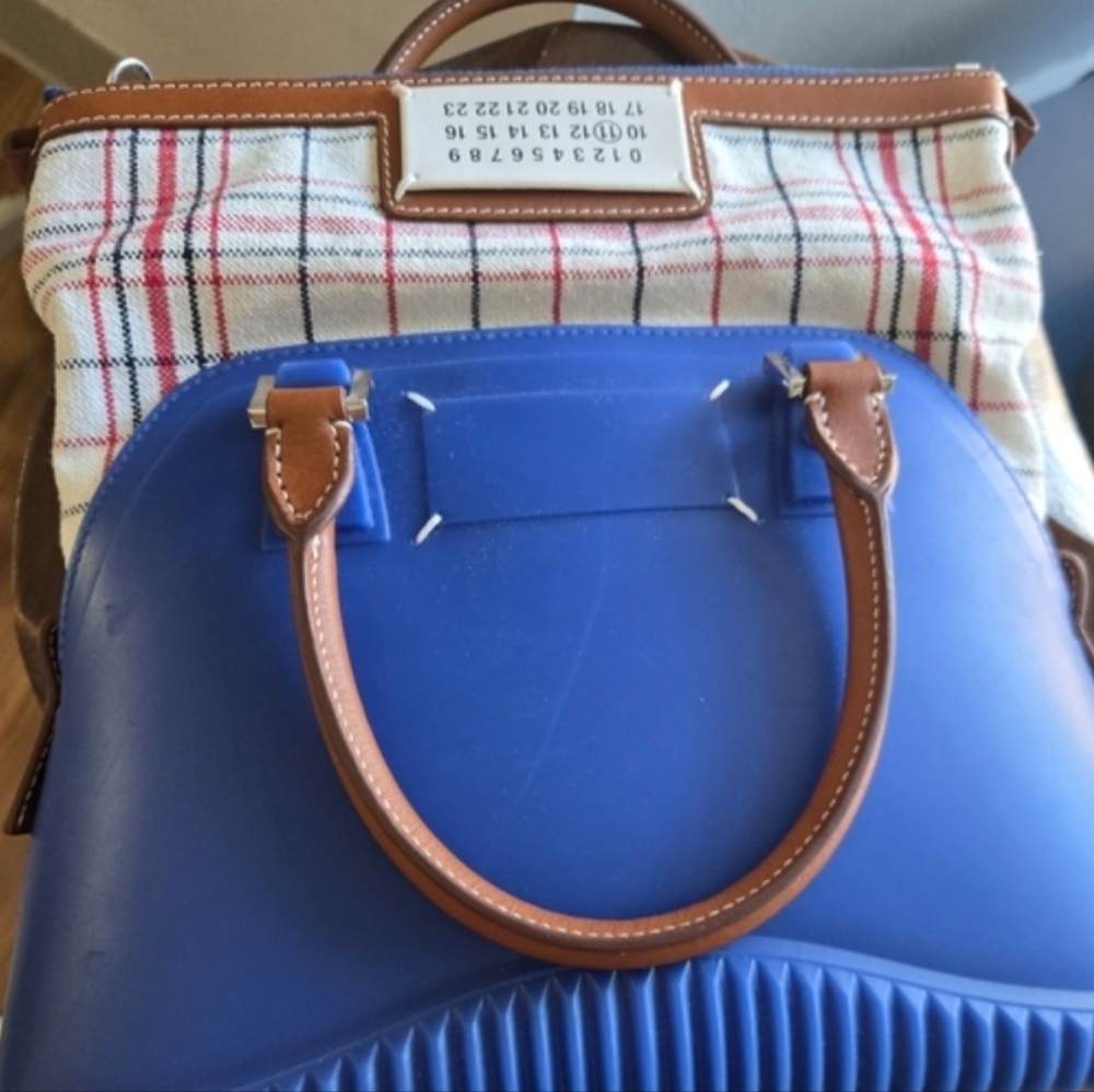 Mason Margiela 5AC Rubber Tote - Picture 4 of 14